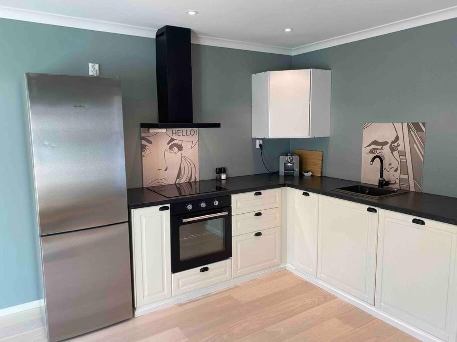 Apartment At Ranvik Near City Center - Parking Available Sandefjord Exteriör bild