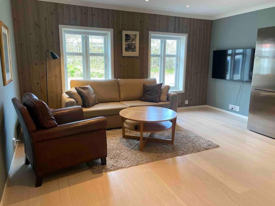 Apartment At Ranvik Near City Center - Parking Available Sandefjord Exteriör bild